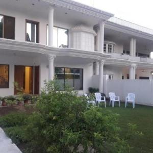 White Lodge Guest House in Islamabad