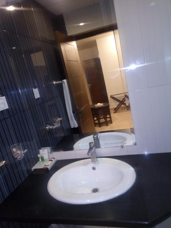 Hotel One Super - image 2