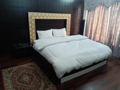New Islamabad Guest House - image 19