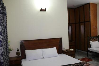 Baba Jee Guest House - image 2