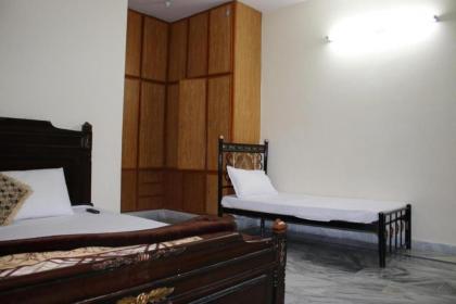 Baba Jee Guest House - image 8