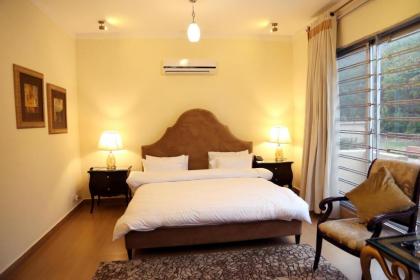 Butterfly Guest House Phase 7 Bahria Town - image 7
