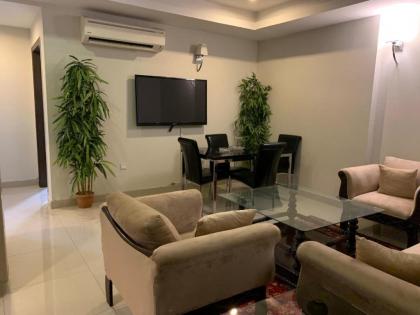 Royal Two Bed Service Apartment F 11 Markaz - image 14