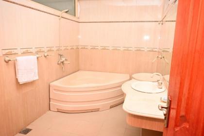Luxury Suite Guest House - image 6
