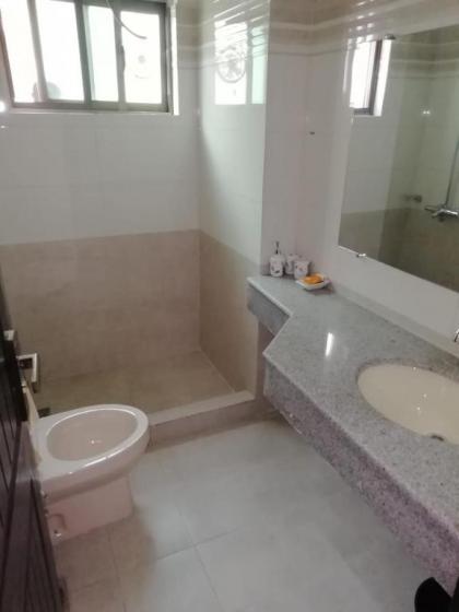 Royal Two Bed Service Apartment F 11 Markaz - image 5
