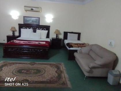 Cosmos Guest House - image 8