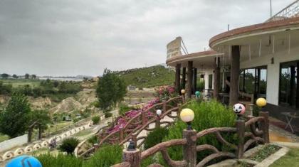 Gandhara castle hotel Resort & Adventure Club - image 22