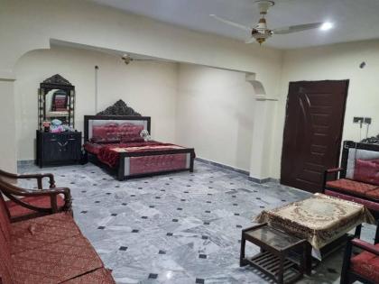 Beautiful 3-Bed Apartment in Gujar Khan - image 11