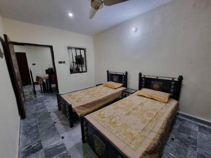 Beautiful 3-Bed Apartment in Gujar Khan - image 13