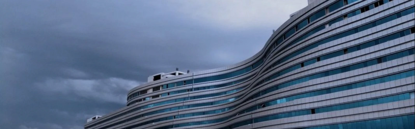 Shopping in Islamabad: Best Malls, Local Bazaars & Souvenirs