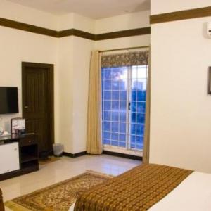 Crosswinds Guest House Islamabad