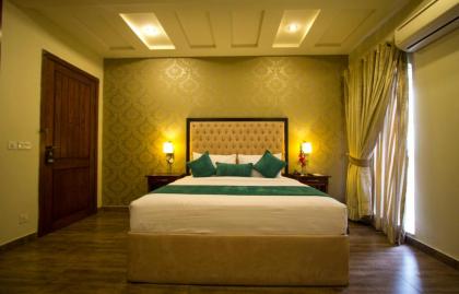 Bella Hotel  - image 10