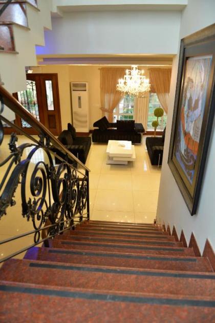 Bella Hotel  - image 2