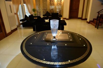 Bella Hotel  - image 4