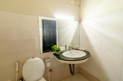 Shelton Guest House - image 10