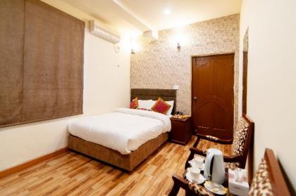 Shelton Guest House - image 12