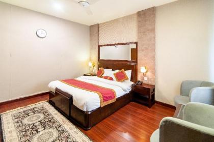 Shelton Guest House - image 5
