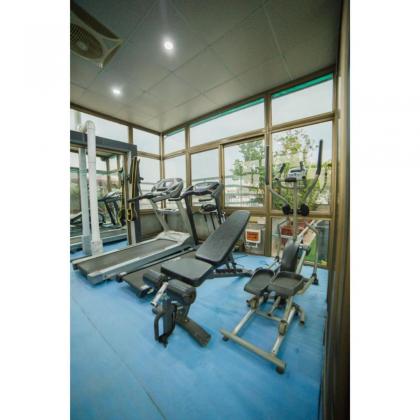 Esquire Hotels & Apartments - image 18