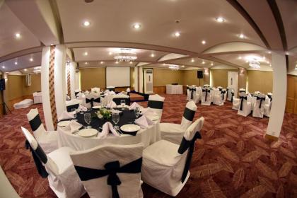 Hotel Crown Plaza Islamabad - image 17