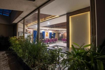 Legend Hotel Islamabad - image 2