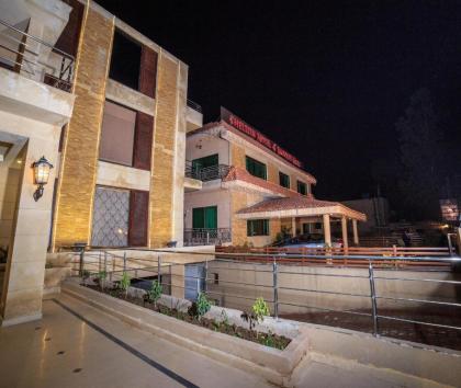 Shelton Hotel - image 5