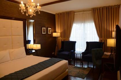 Islamabad Hotel - image 1