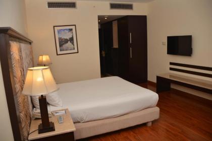 Islamabad Hotel - image 13