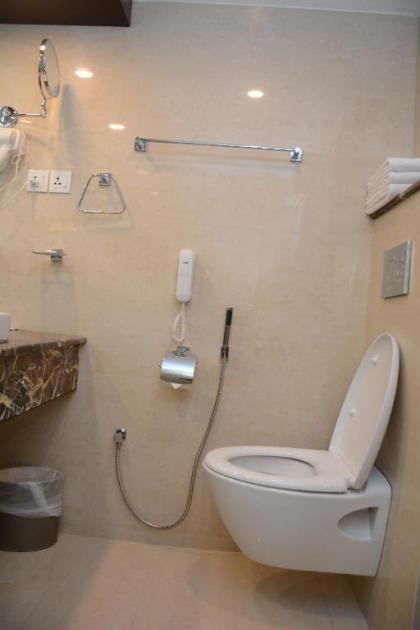 Islamabad Hotel - image 17