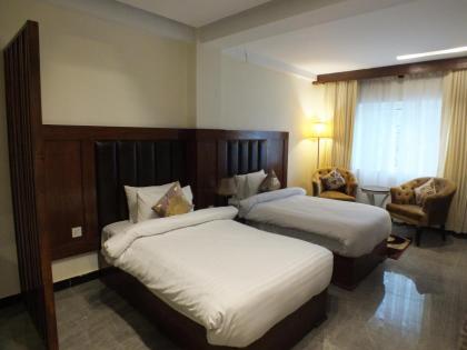 Humming Bird Resort and Executive Suites - image 28