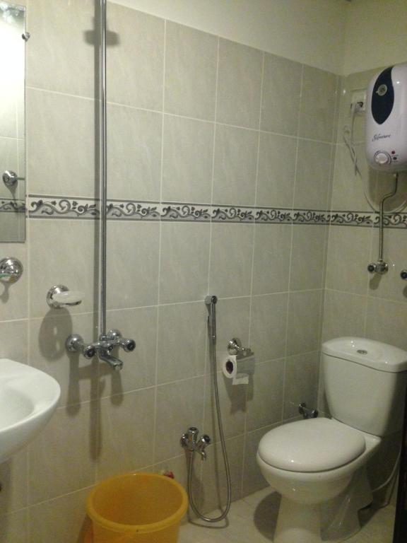 The Smart Hotel - image 6