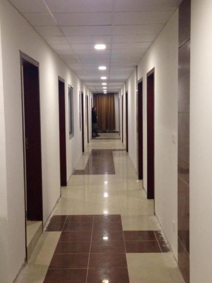 The Smart Hotel - image 9