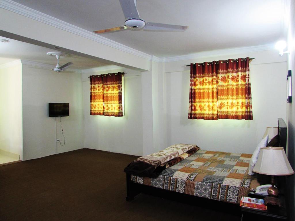 Stargaze Hotel & Apartment - image 2