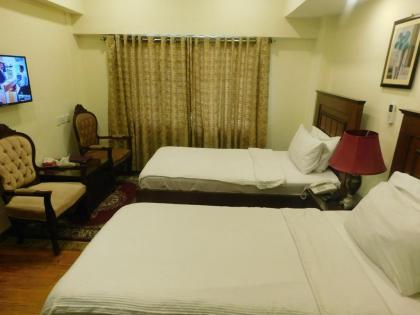 Diplomat Hotel - image 13
