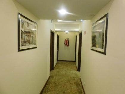 Diplomat Hotel - image 20