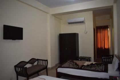 Hotel Travel Inn - image 3