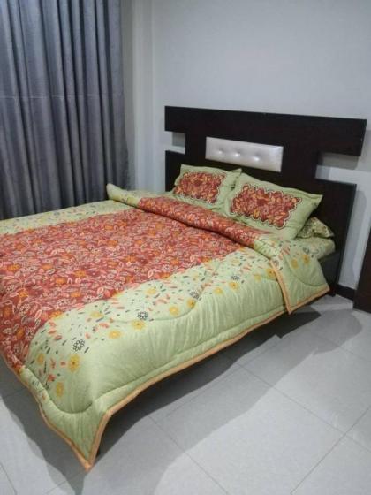 Green Valley Apartments - image 3