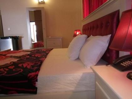 Royal Galaxy Guest House Islamabad - Near Islamabad Airport and Motorway - image 10