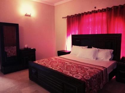 Royal Galaxy Guest House Islamabad - Near Islamabad Airport and Motorway - image 11