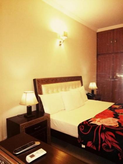 Royal Galaxy Guest House Islamabad - Near Islamabad Airport and Motorway - image 9