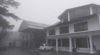 Grand Heights Hotel - image 12