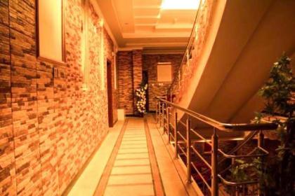Triple One Hotel Suites - image 17
