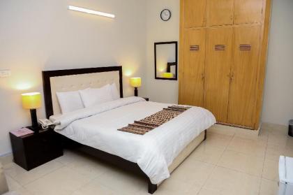 Premier Inn - image 8