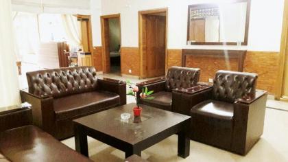 royal cottage guest house - image 10