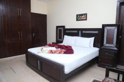Millat Guest House - image 14