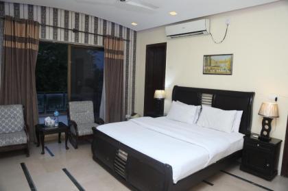 Millat Guest House - image 28