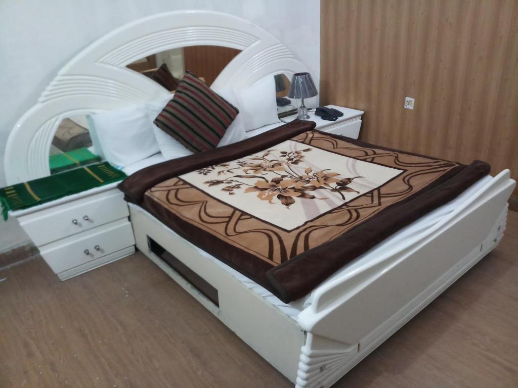 Orion Inn Guest House - main image