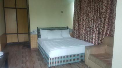 New Islamabad Hotel - image 3