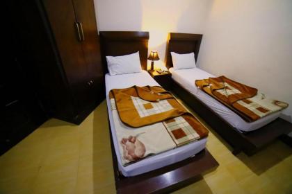 MidTown Hotel - image 5