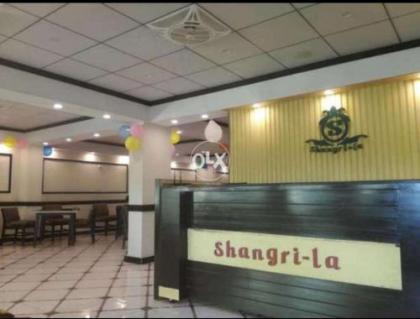 Shangri La Hotel - image 11