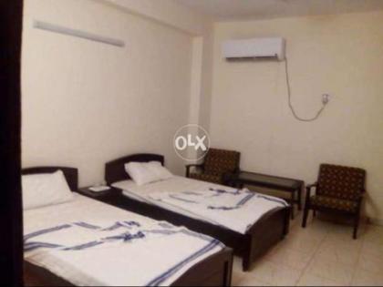 Shangri La Hotel - image 6